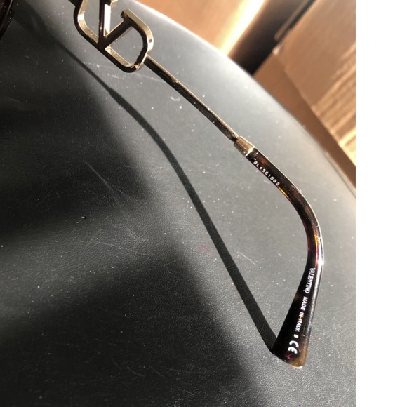 Sunglasses Valentino VA 4075 500213 Havana main image 10